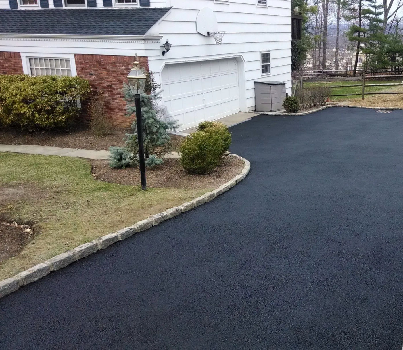 Residential Driveways - Asphalt - Concrete - Stone